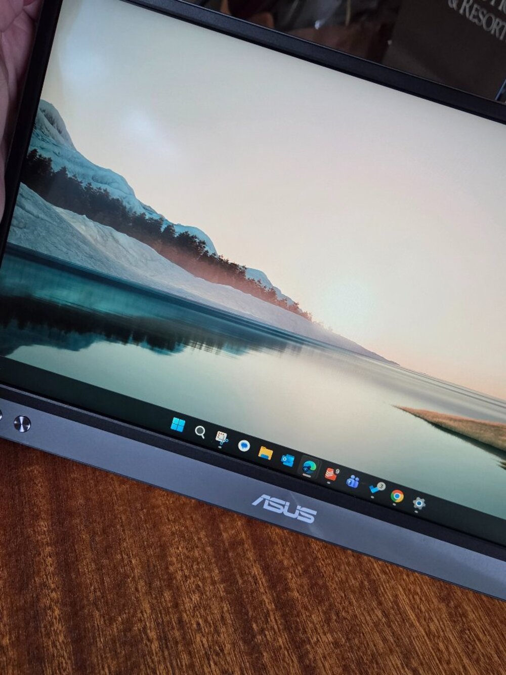 Portable Monitor ASUS ZenScreen MB14AC 14”